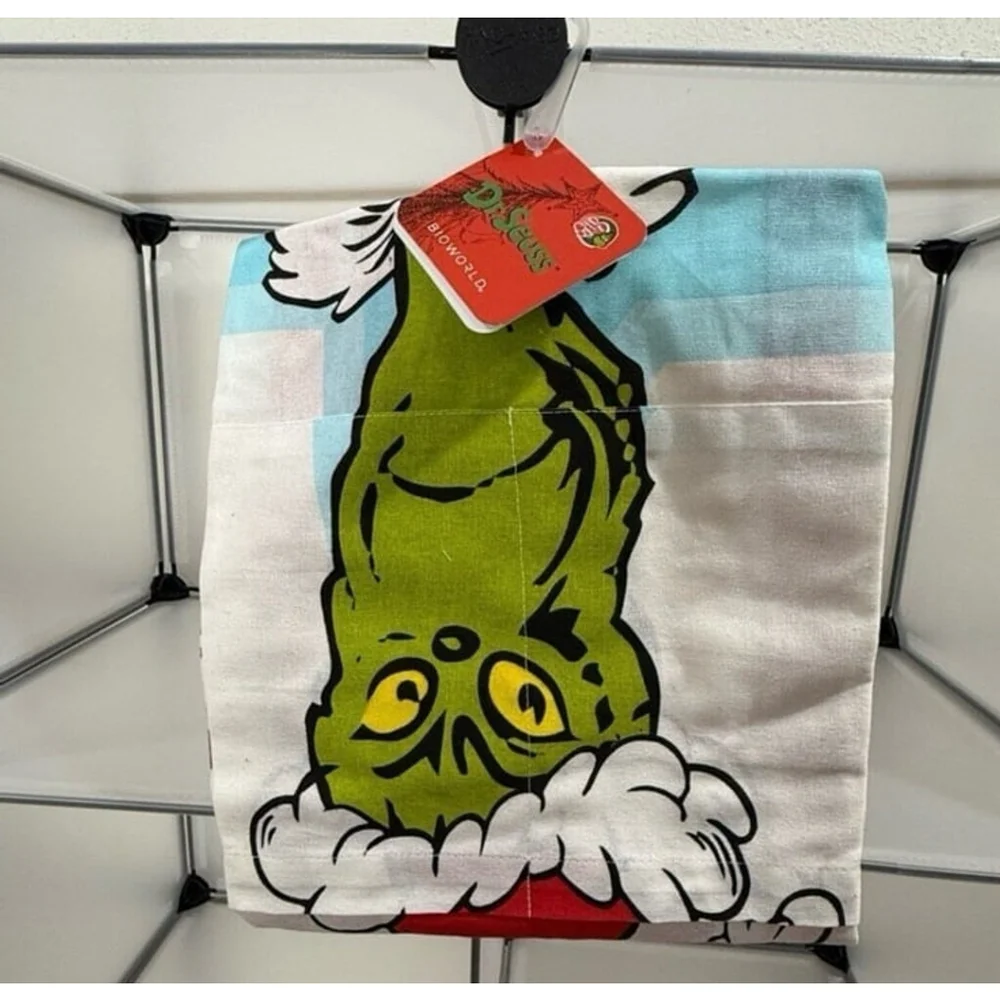 Dr. Seuss Stole Christmas Resting Grinch Face Kitchen Cooking Apron NWT